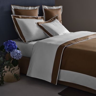 Flying Sateen Duvet Cover, Queen - Exclusive