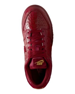 Women's Dunk Low Sneakers