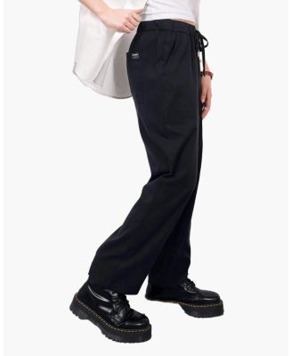  The Everyday Drawstring Pant