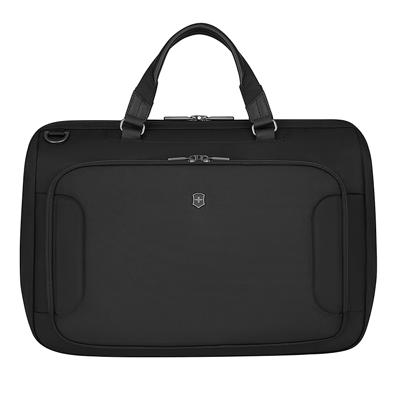 Victorinox Werks Traveler 7.0 Weekender In Black