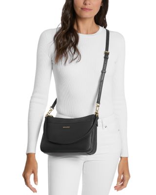 Jet Set Medium Top Zip Pochette Crossbody