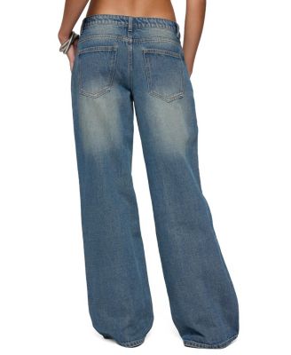  Ronny Curved Stitch Low Rise Blue-Washed Jeans