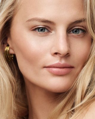 Holiday Limited Edition Terracotta Luminizer Highlighter