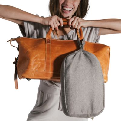 Reversible Solid Travel Set