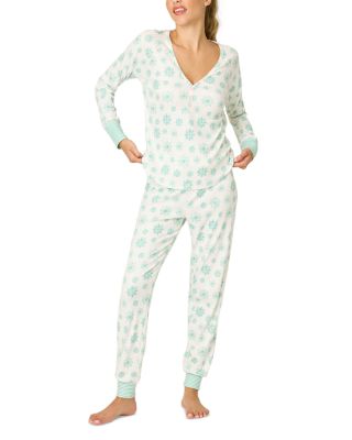 Snowflake Wishes Pajama Set