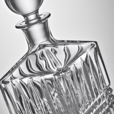 Lismore Diamond Square Decanter