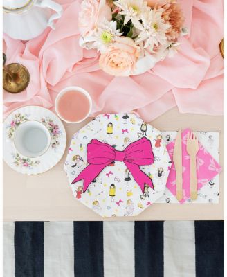 Eloise at the Plaza Birthday Garland, Set of 16 Pieces and Hanging Twine