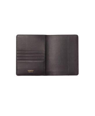  Highlands Passport Holder