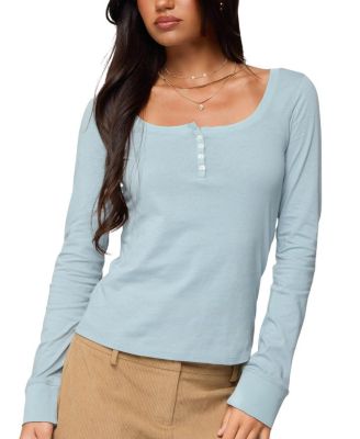  Steffey Scoop Neck Henley Top