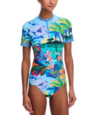 Short Sleeve Surf Shirt & Paradis Hipster Bikini Bottom