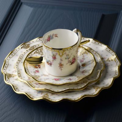 Royal Antoinette Dinner Plate