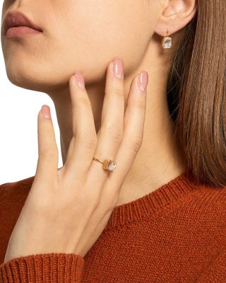 18K Yellow Gold Diamond Esmeralda Shaker Ring