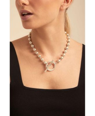  Clasped Bead Necklace