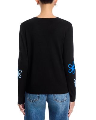 Crewneck Floral Applique Pullover Sweater