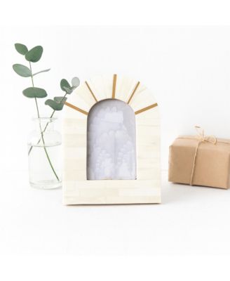 Mukhendu Picture Frame