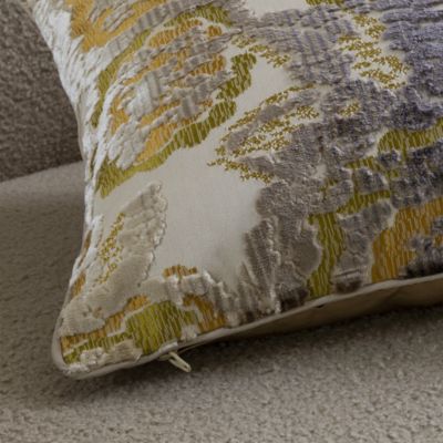 Collector Decorative Pillow Cover, 20"