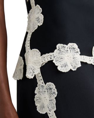 Doa Floral Lace Detail Top