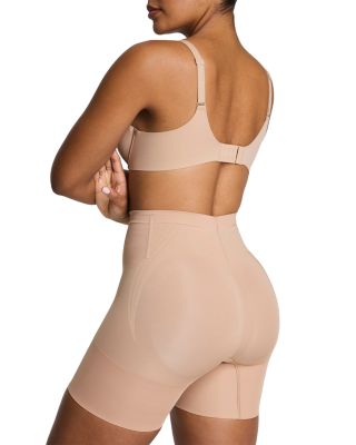 SPANXsculpt™ Go Figure Mid Thigh Shorts