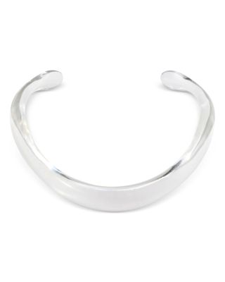 Liquid Lucite Collar