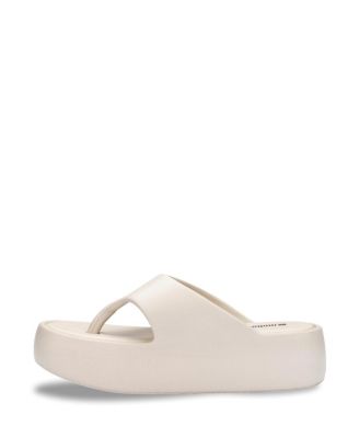 Women's Free Thong Platforms