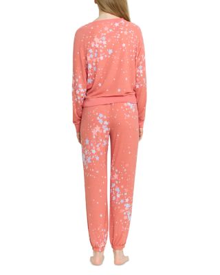 Star Seeker Lounge Set in Macarons