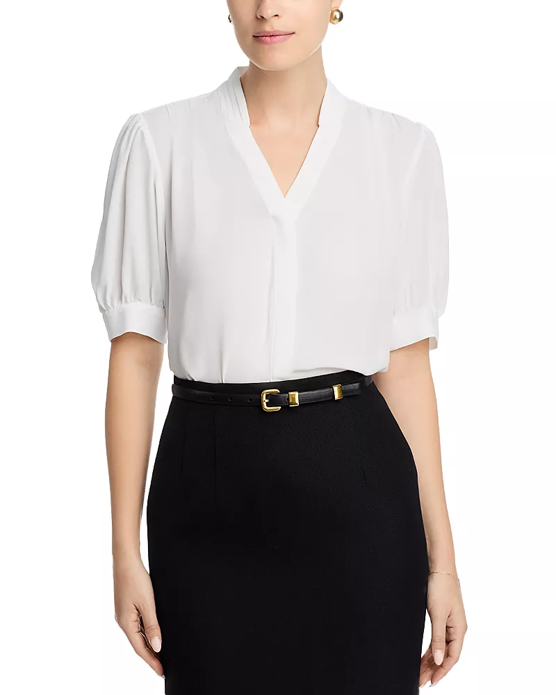 T Tahari Short Sleeve V-Neck Top