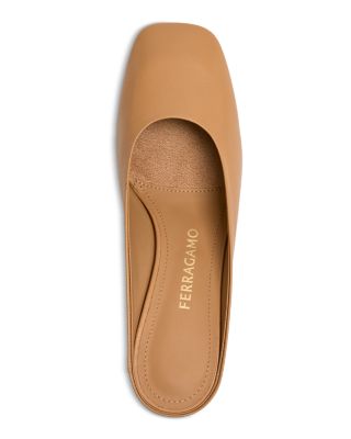 Women's Safi S Shape Heel Pumps