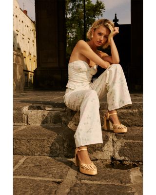 Sydnee High Rise Wide Leg Jeans in Peach Beige