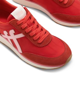 Women's RETRO-Q FF Running Sneakers