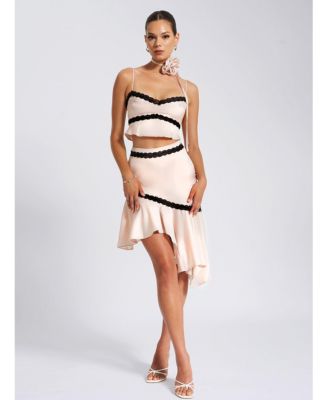  Yahvi Lace Trim Satin Skirt