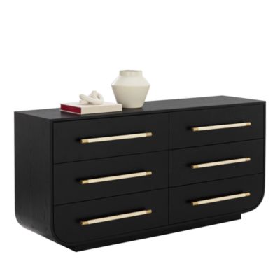 Tarrant Dresser