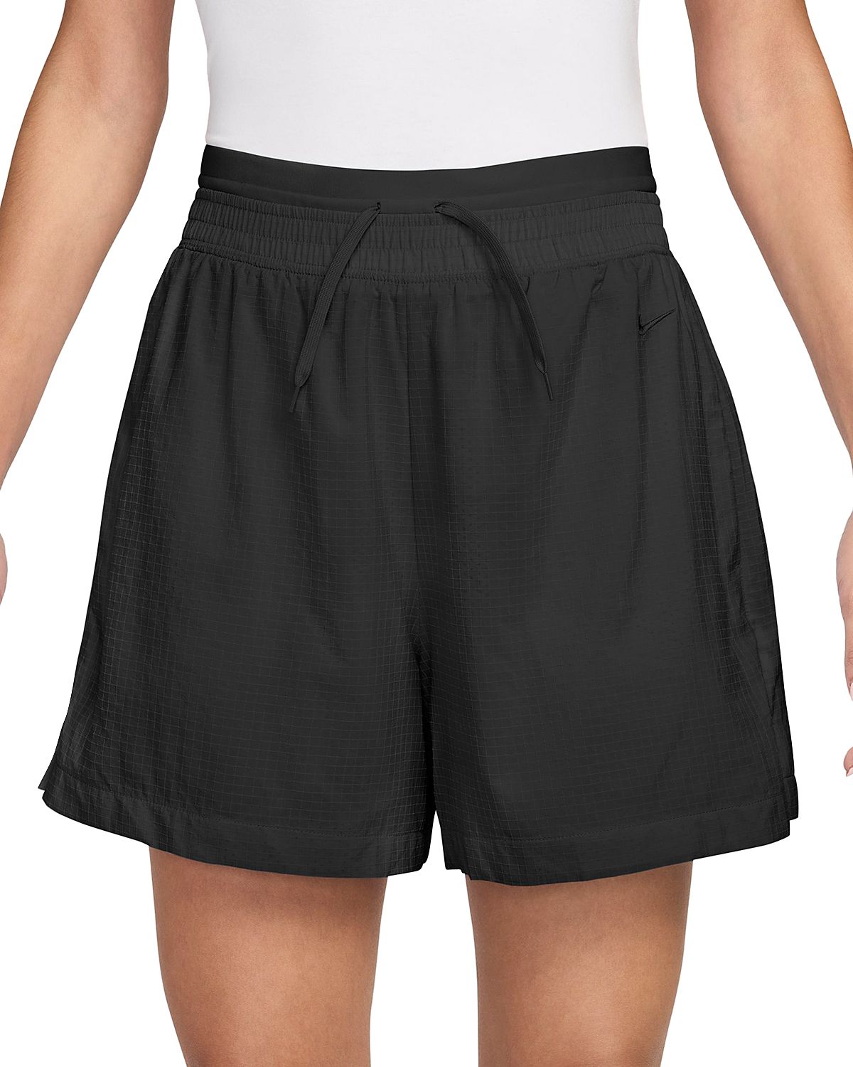 Nike Sportswear Women's Loose High Waisted Lightweight Ripstop Shorts