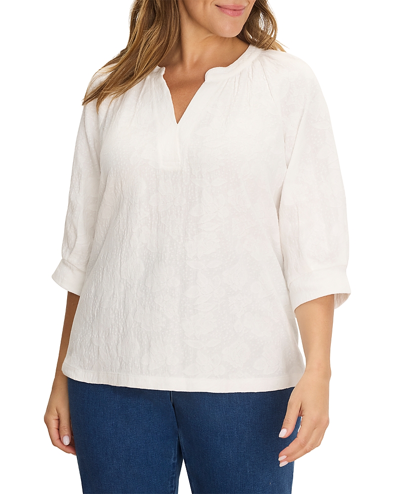 Nic+Zoe Plus Lace Knit Split Neck Top
