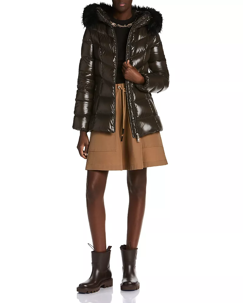 Moncler Fulmar Hooded Short Down Jacket