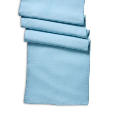 Berry Scallop Table Runner, 18" x 90"