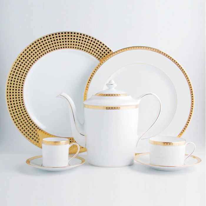 Bernardaud Athena Tea Cup In Gold