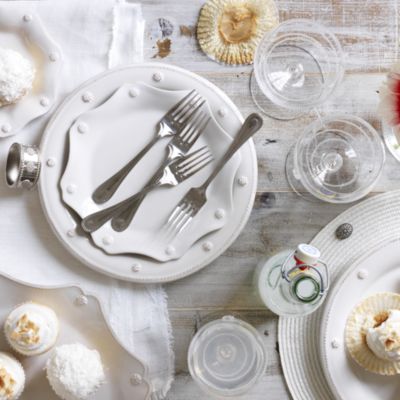 Berry & Thread Dinnerware & Serveware Collection