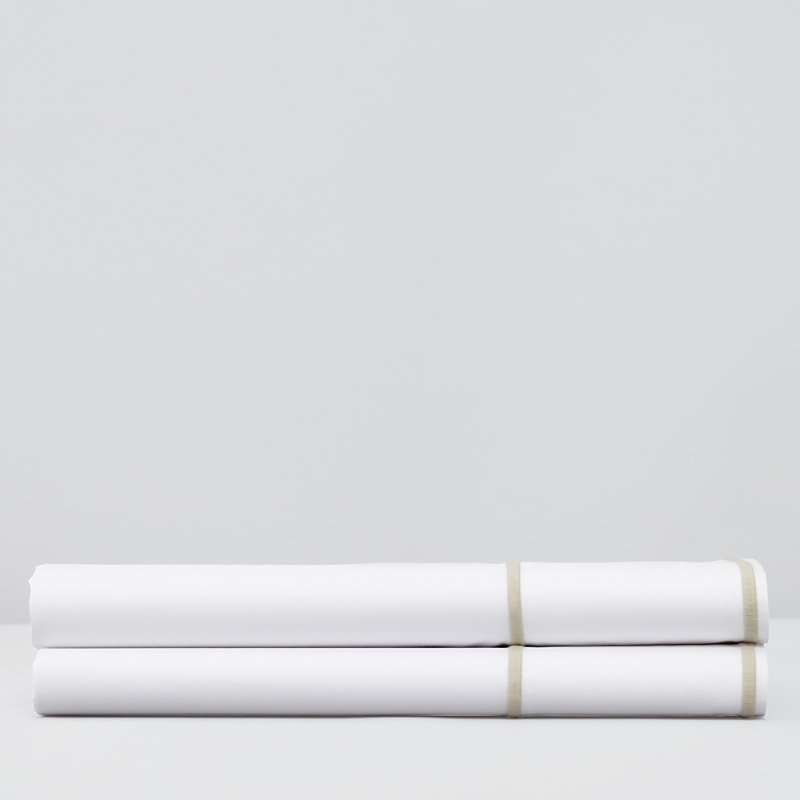 Matouk Ansonia Percale Standard Pillowcase, Pair In Almond Tan
