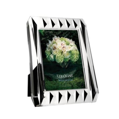 Wedgwood - Peplum Frame 5 x 7"