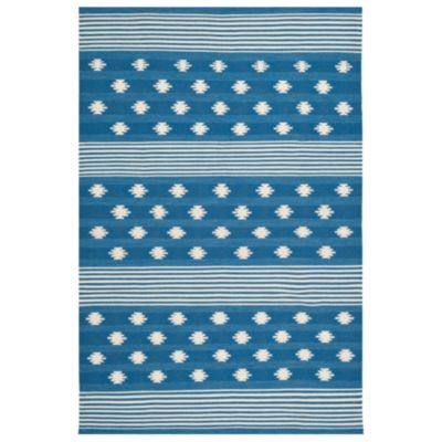 Break Trail Indoor/Outdoor Rug, 9' x 12'
