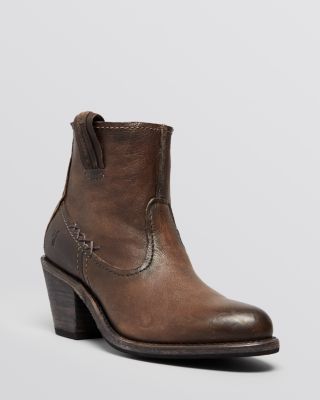 frye leslie artisan short booties