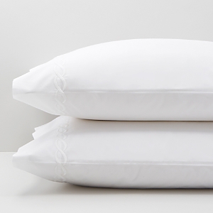 Matouk Classic Chain Standard Pillowcase, Pair In White