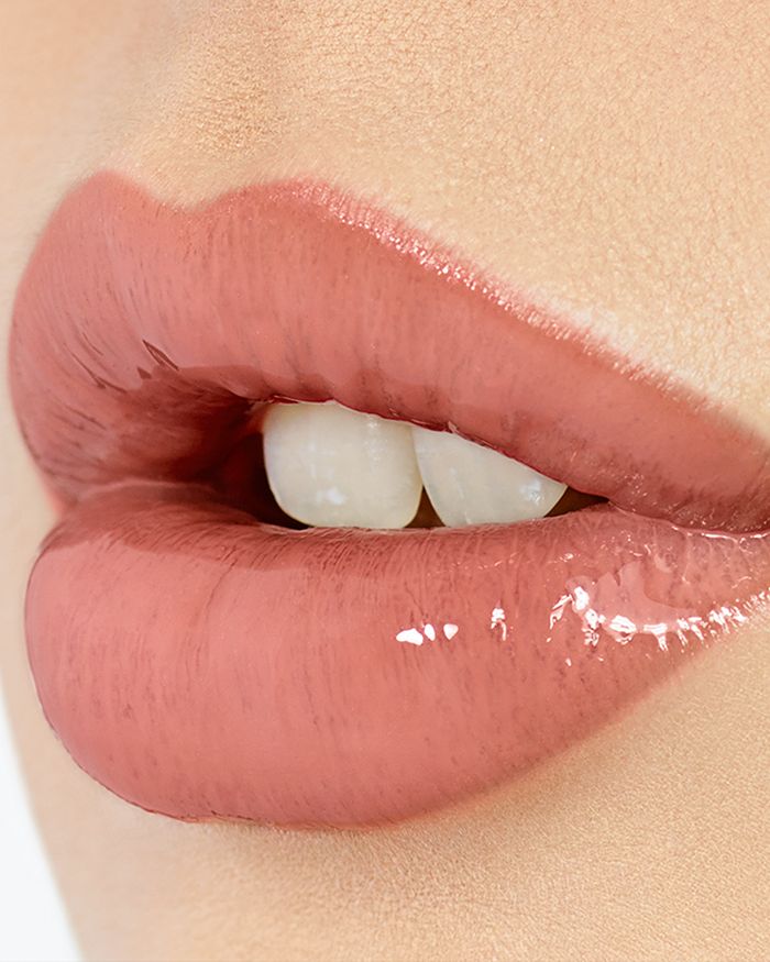 Shop Charlotte Tilbury Lip Lustre Luxe Color-lasting Lip Lacquer In Sweet Stiletto