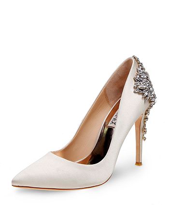 badgley mischka quinn embellished pointed toe flat