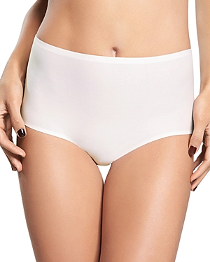 Chantelle Soft Stretch One-size Seamless Briefs In Ivory