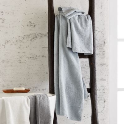 Zero Twist Towel Collection