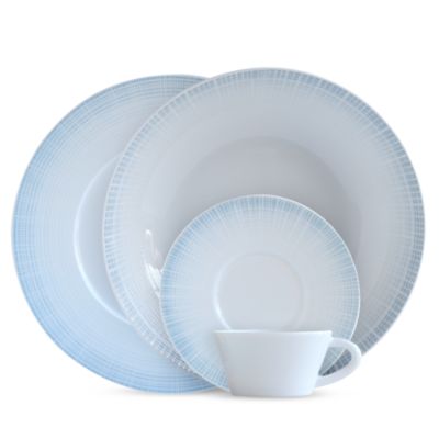 Saphir Bleu Dinnerware Collection