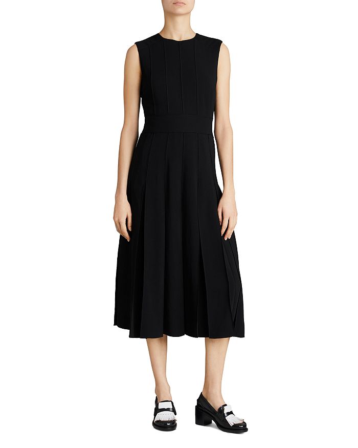 Burberry discount pleated dress