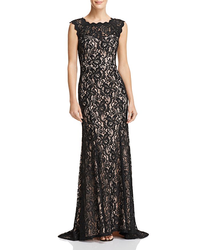 Decode 1.8 Scalloped Lace Gown In Black/nude