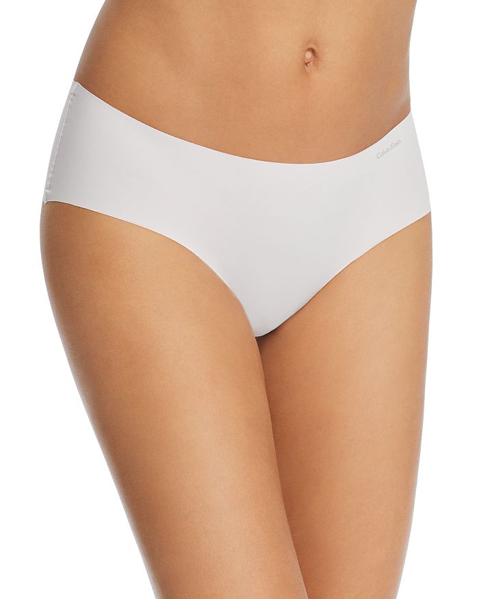Calvin Klein Invisibles Hipster Underwear D3429 In Nymph's Thigh